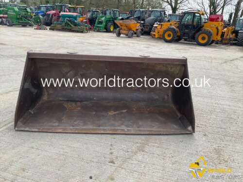 ALBUTT BUCKET TO FIT MERLO