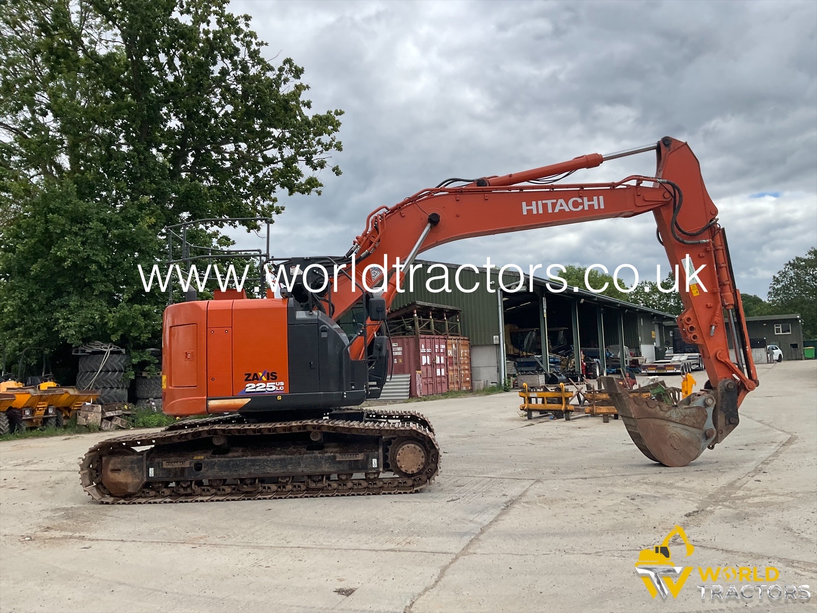 HITACHI ZX225 USLC-6 - World Tractors