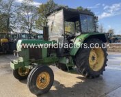 JOHN DEERE 2130