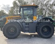JCB FASTRAC 4220